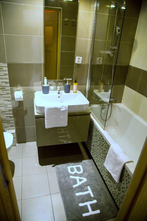 Warsaw Royal Stay Aleja Jana Pawla II Ngoại thất bức ảnh